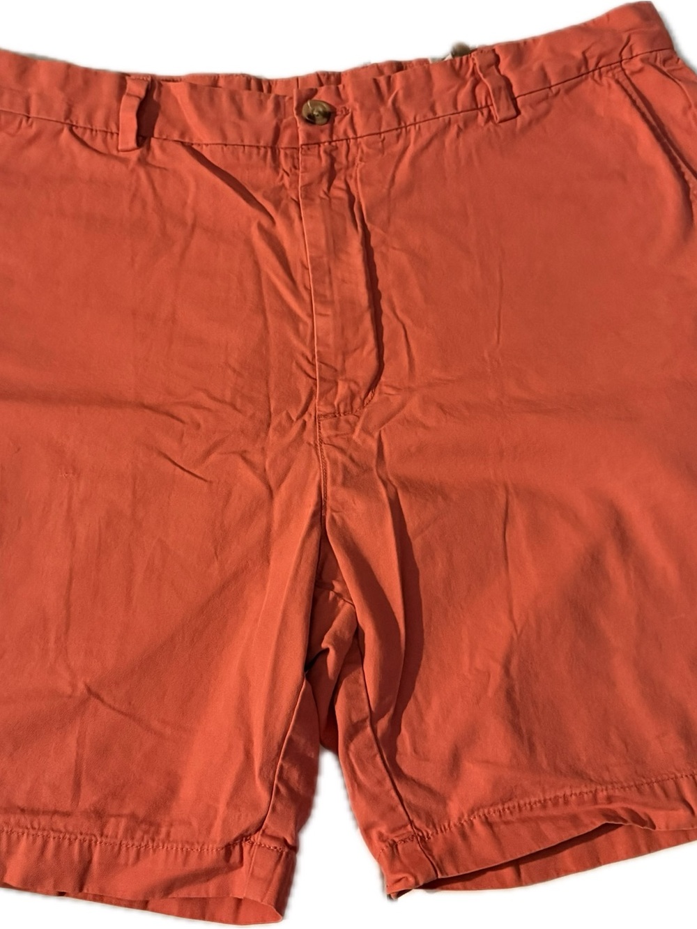 Vineyard Vines Men's Coral Flat Front Shorts